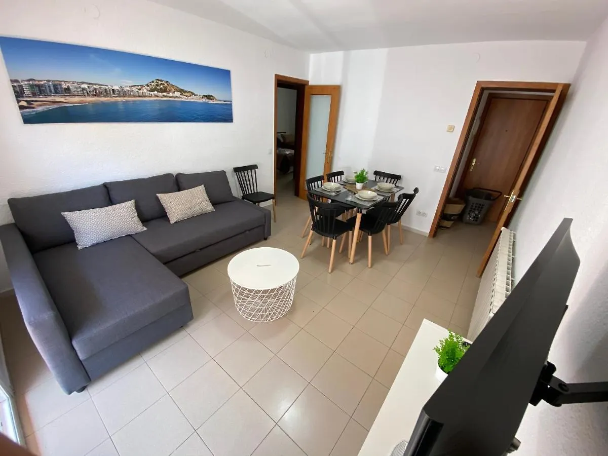 Apartamentos Ar Isern Blanes 0*,  Spain