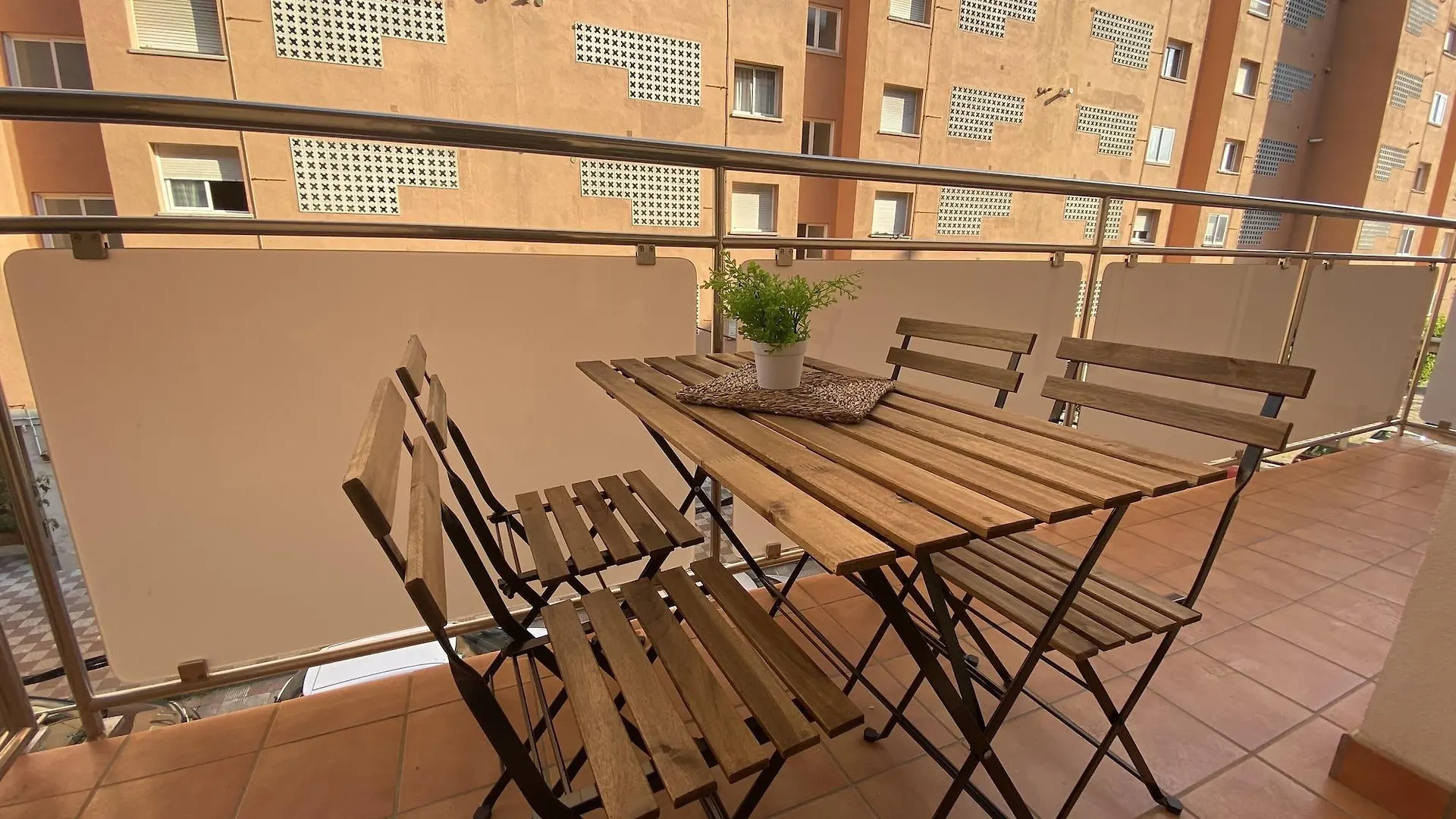 Apartamentos Ar Isern Blanes