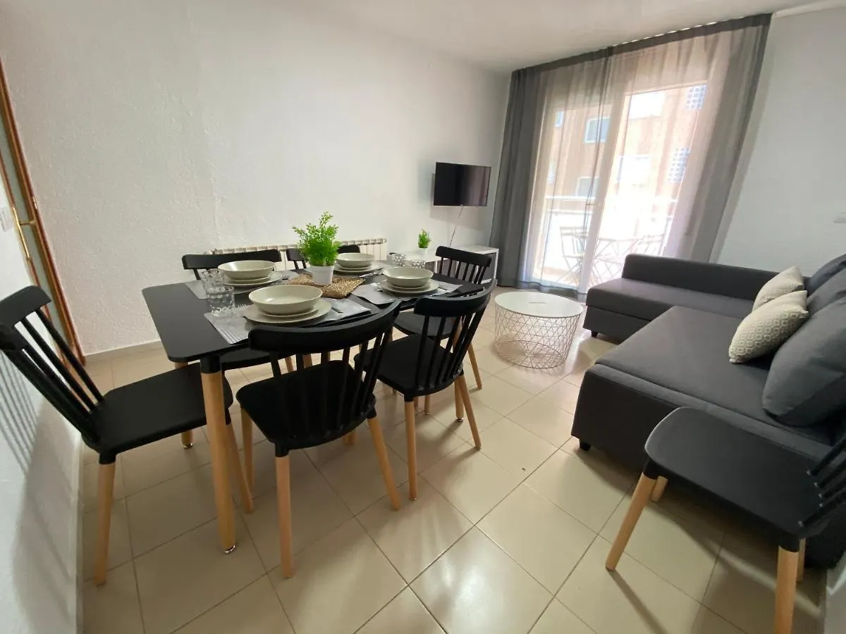 Apartamentos Ar Isern 布拉内斯 公寓