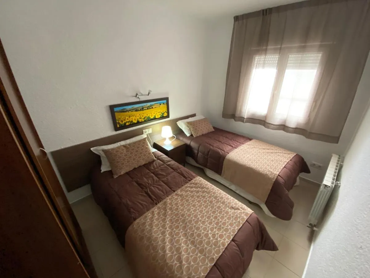 Apartamentos Ar Isern 布拉内斯 0*,