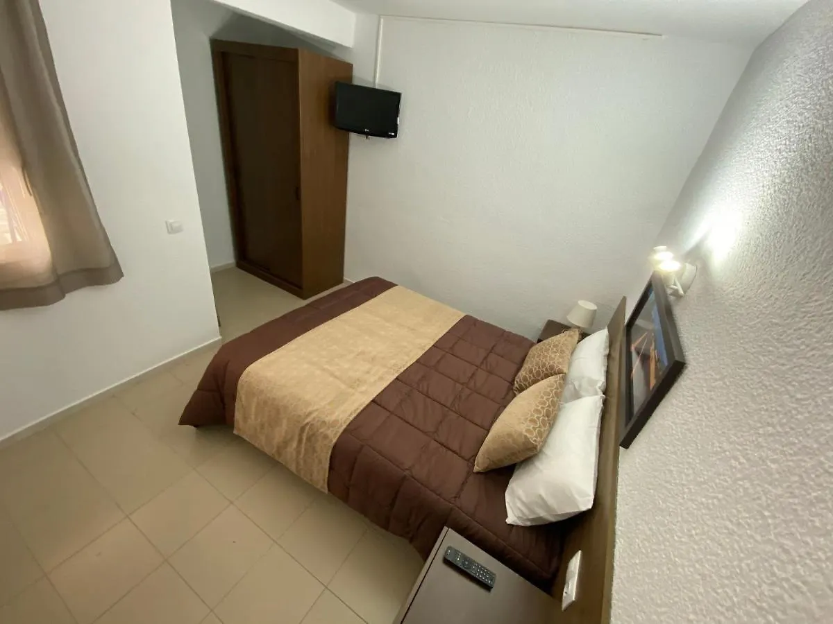Apartamentos Ar Isern 布拉内斯 西班牙