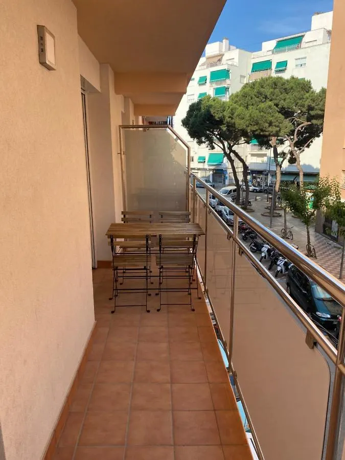 Apartamentos Ar Isern 布拉内斯 0*,