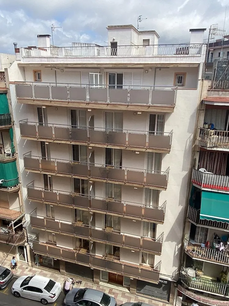 Apartamentos Ar Isern 布拉内斯 公寓